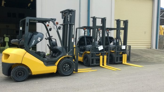 cong ty ban xe nang tai tphcm.jpg (52 KB)